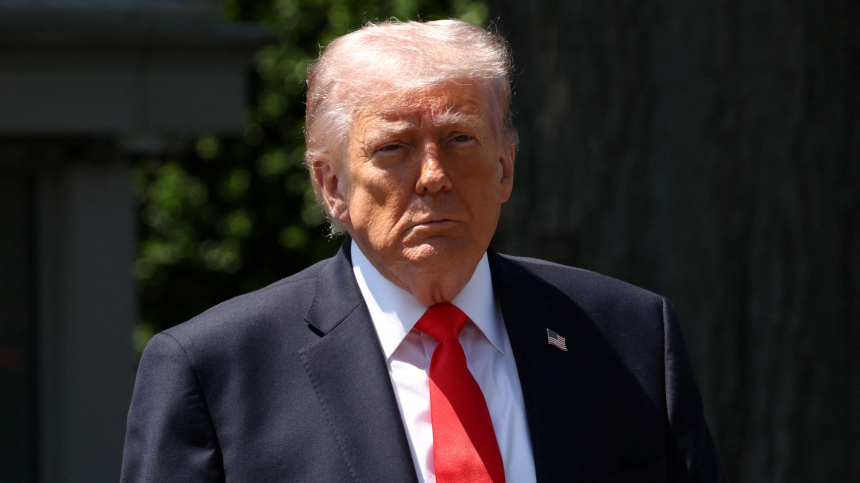 Трамп назвал переговоры с Ираном преждевременными