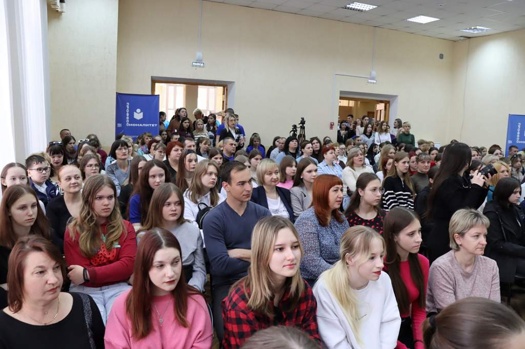 В Курской области 3000 человек приняли участие в Едином дне открытых дверей
