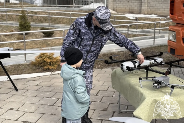 10-летие Росгвардии: в Калуге прошло торжественное мероприятие ко Дню войск национальной гвардии Российской Федерации