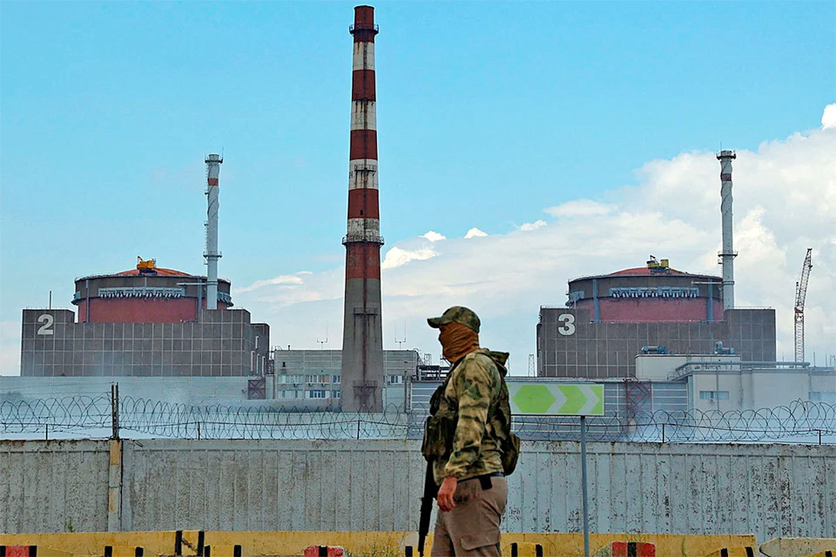 Чернобыльская аэс 2022. Что сейчас происходит на аэс. Энергодар атомная электростанция. Запорожская атомная электростанция энергоблок. Заэс украина.