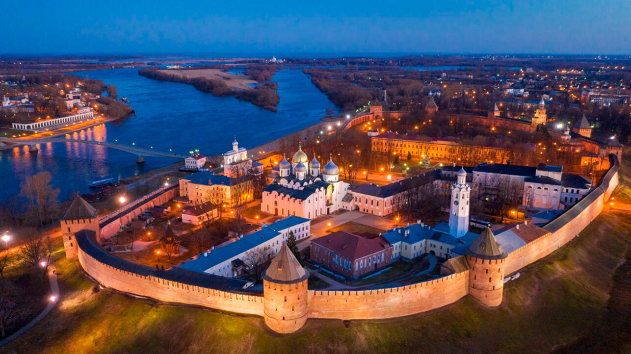 москва великий новгород