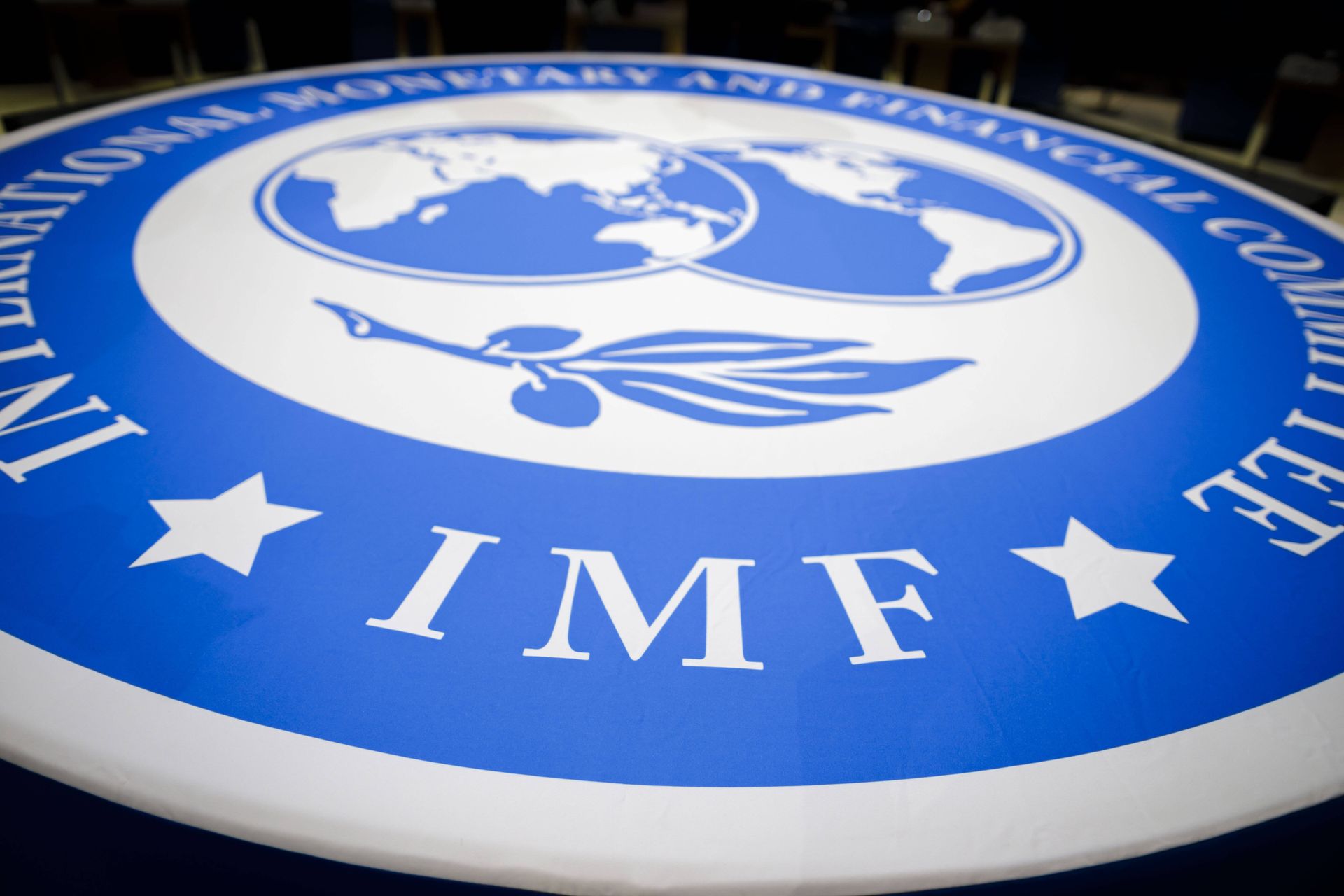 Почему мвф. Международный валютный фонд. Международный валютный фонд (МВФ). МВФ логотип. Международный валютный фонд логотип.