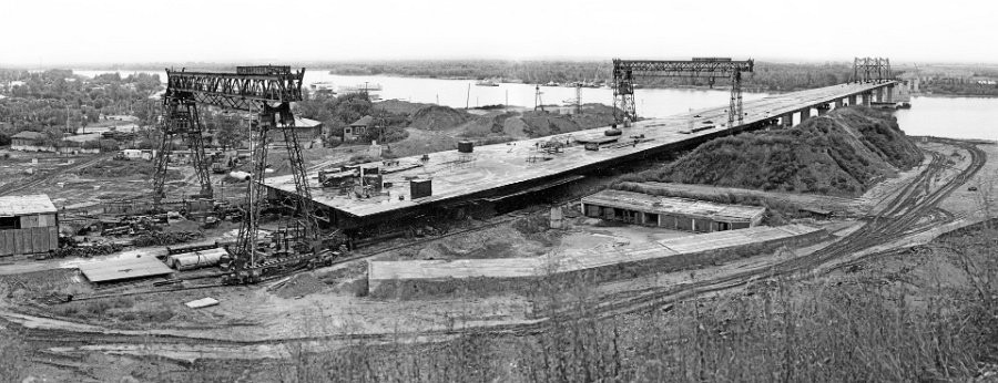 Строительство Нового моста. Барнаул в 1980-х годах.