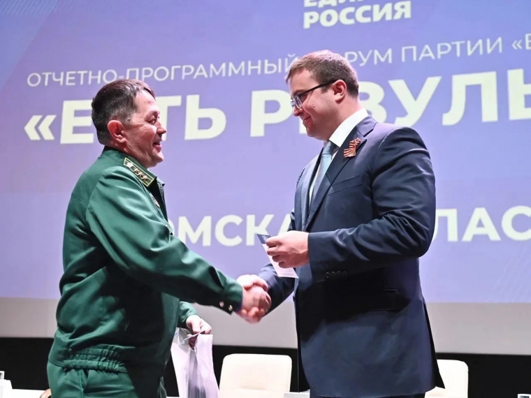 Глава Омской области запустил сбор инициатив в новую Народную программу «Единой России»