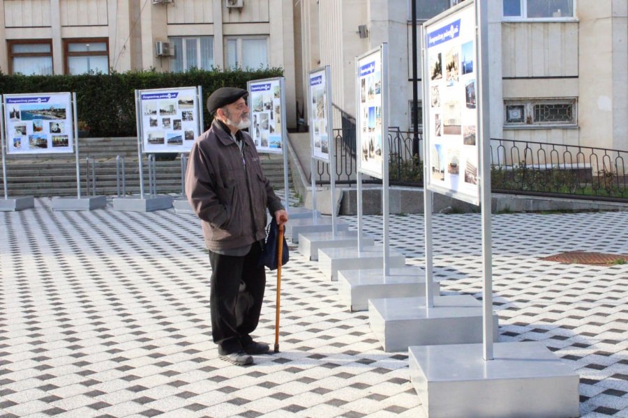 Открылась выставка архивных документов Гагаринскому району 50 лет