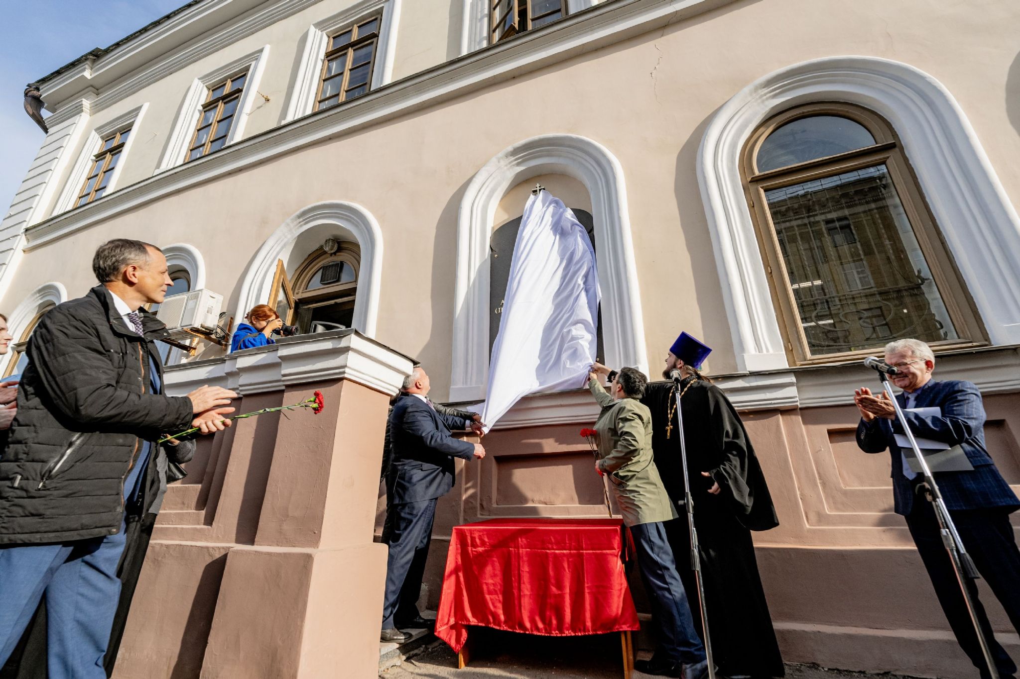 В Казани открыли мемориальную доску архимандриту Палладию