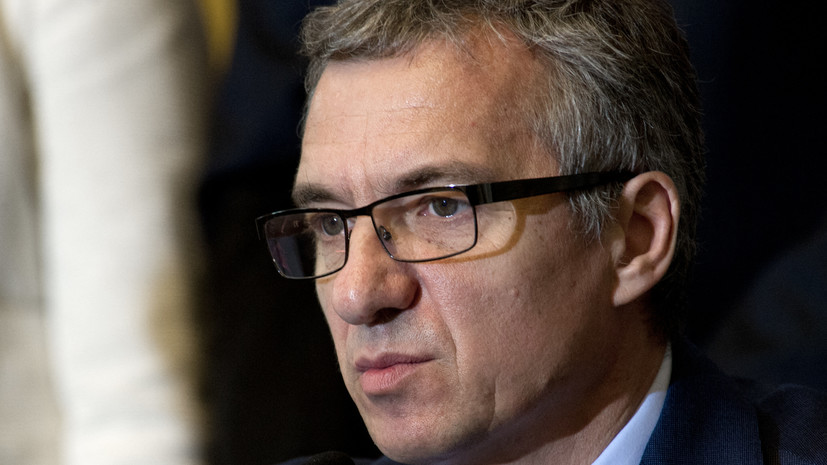 СК обвинил экс-глав Минфина и Нацбанка Украины в финансировании АТО