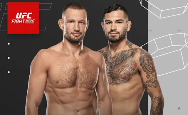 Бой де Риддера против Эрнандеса возглавит UFC Fight Night 262