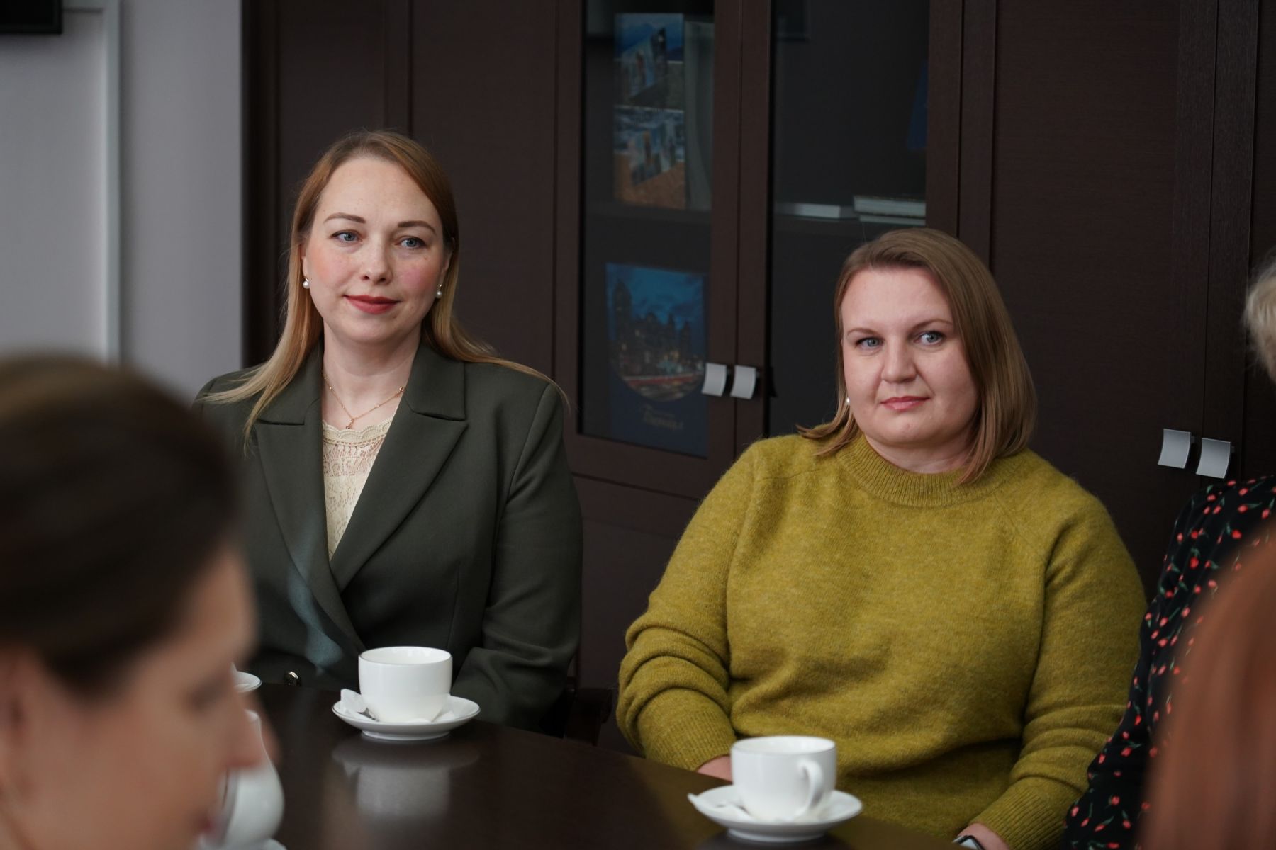 Сенатор Российской Федерации встретилась с алтайскими врачами в ЛНР