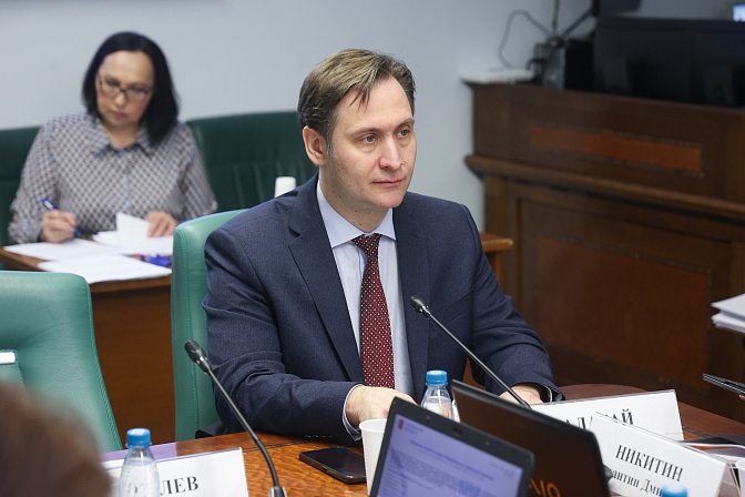  статс-секретарь-замминистра здравоохранения рф олег салагай