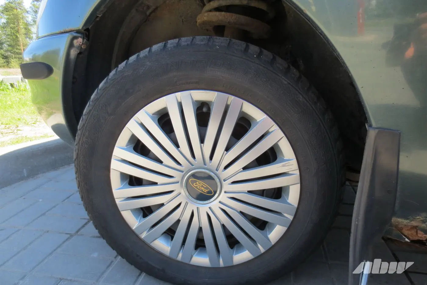 Ford_Galaxy_колесо
