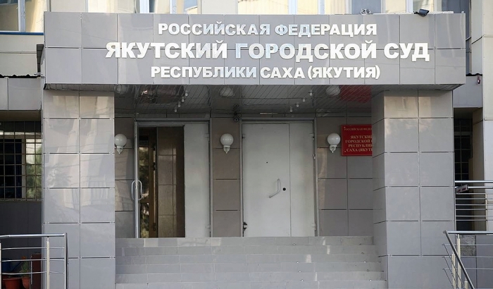 Суд взыскал с УК «Прометей-Сервис» более полумиллиона рублей за сход снега на автомобиль