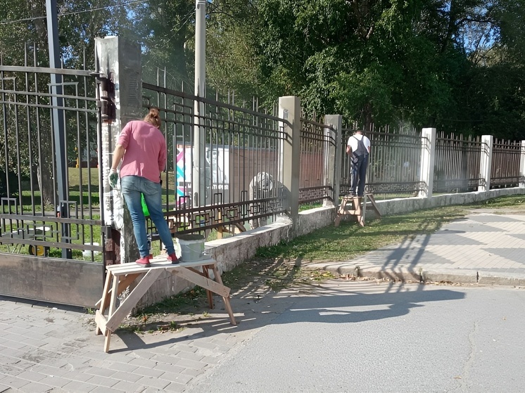 В Архангельске благоустраивают территории возле учреждений культуры