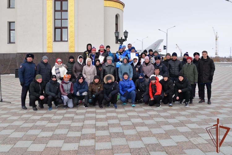 Росгвардия принимает участие в мероприятиях, посвященных Дню Великой Победы на Урале