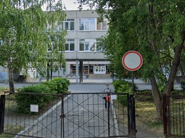 В Свердловском Минздраве сообщили о состоянии школьников из лицея № 159