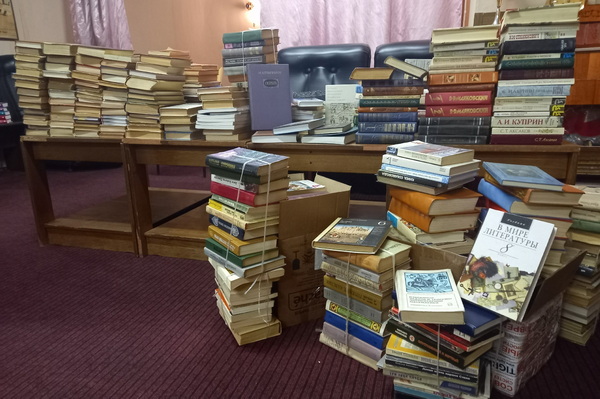 В Великом Новгороде завершилась благотворительная акция «Дарите книги оступившимся» 