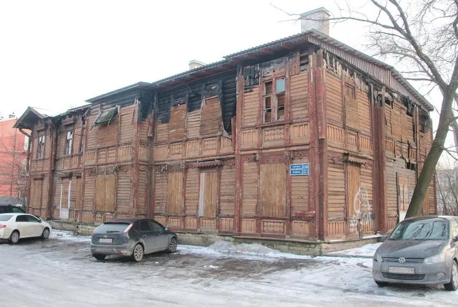 Привокзальная история. Ещё одному памятнику деревянной архитектуры предстоит реконструкция | ФОТО Дмитрия РАТНИКОВА