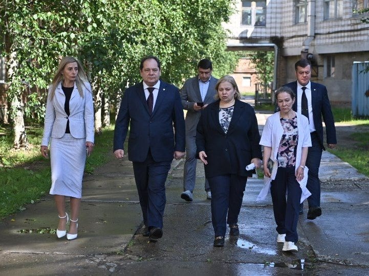 В ближайшие три дня Ростислав Гольдштейн и члены Правительства Коми работают в Вуктыле, Троицко-Печорском и Сосногорском районах