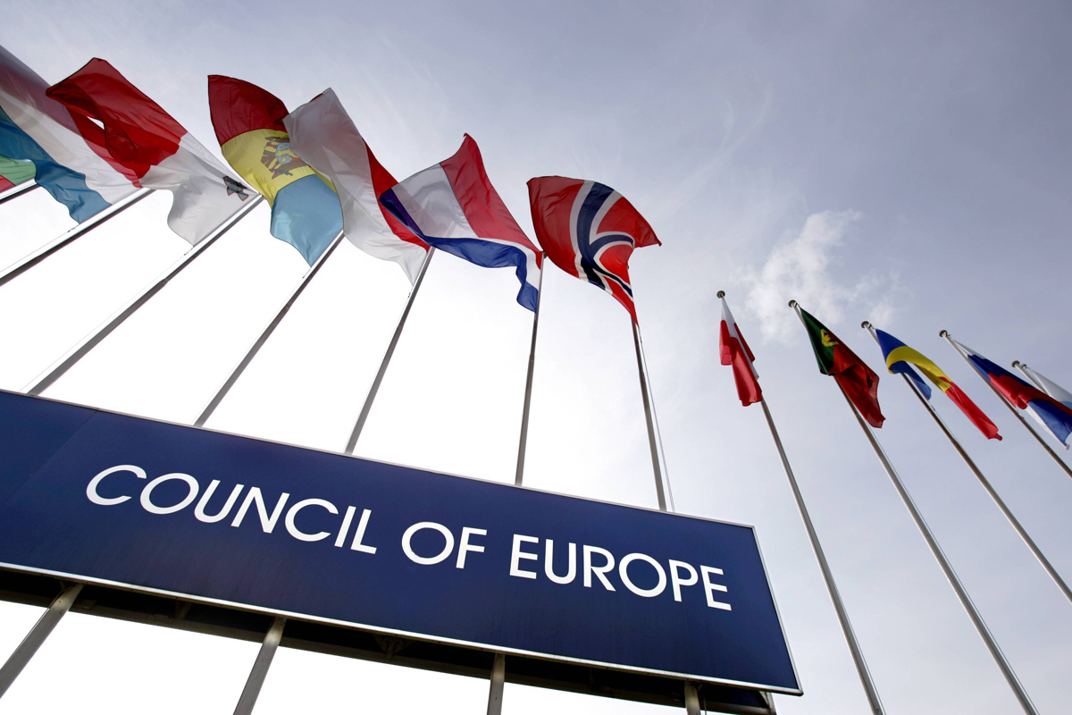 Совет европы оон. Совет Европы плакат. Совет Европы выход России.