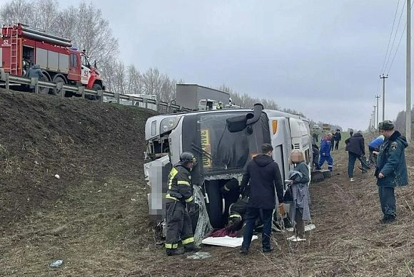 Появилось видео с автобусом, попавшим в смертельную аварию по дороге в Пензу