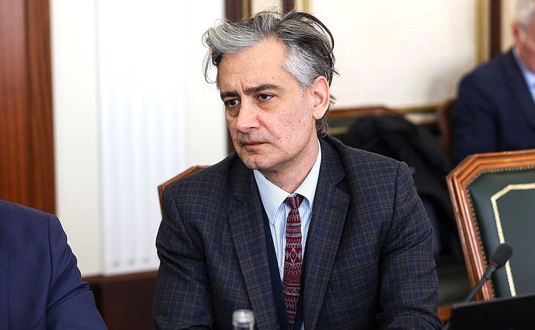 Встреча сенаторов РФ с депутатом Великого национального собрания Турции, председателем группы дружбы с Россией Великого национального собрания Турции Муратом Байбатуром