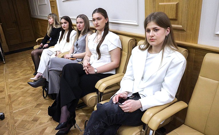 Заседание Совета по вопросам развития Сибири при Председателе Совета Федерации ФС РФ «Человеческий капитал Сибири: проблемы и перспективы развития»