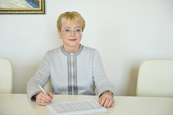 почти 37,5 млрд рублей – это не просто строки в бюджете, а реальные вливания в школы, больницы и выплаты