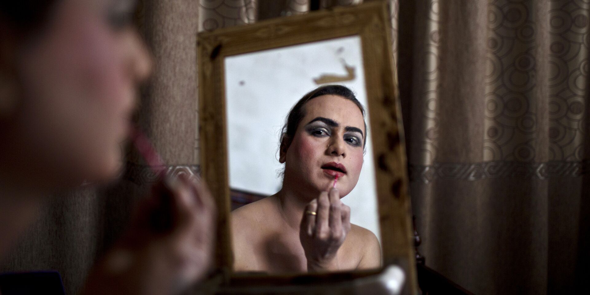 Васим Акрам готовится к вечеринке, город Равалкинди, Пакистан - ИноСМИ, 1920, 07.09.2025