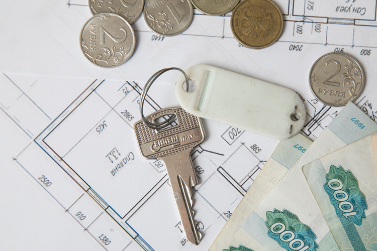 Доводы юристов о том, что за счет продажи машиноместа купили квартиру на ул. Четаева, что конвертировали подаренную иностранную валюту, что квартира на ул. Чистопольская — ныне единственное жилье семьи Изаак… Все это Фаттахова назвала одним словом — «несостоятельным»