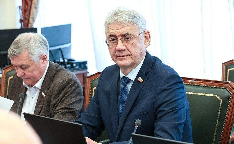 Виктор Калашников