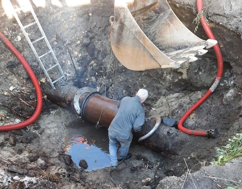 Мал сызрань. Восстановление водоснабжения. Авария на водопроводе. Аварии на коммунальных системах жизнеобеспечения.