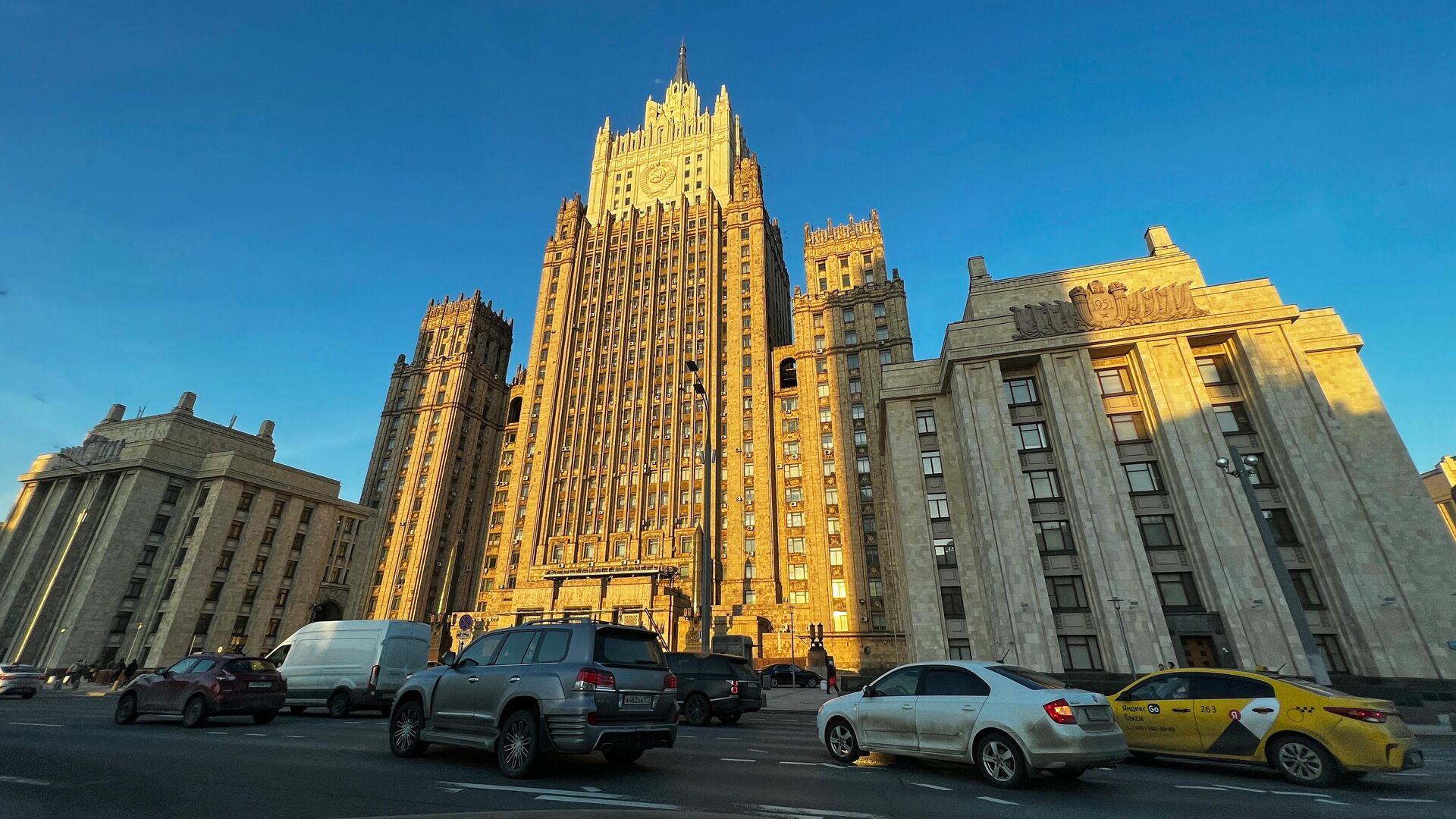 полка мид рф на смоленской