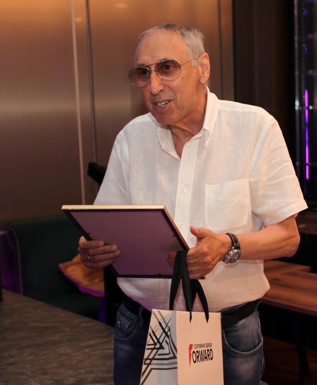 Легенда спортивной журналистики Леонид Трахтенберг