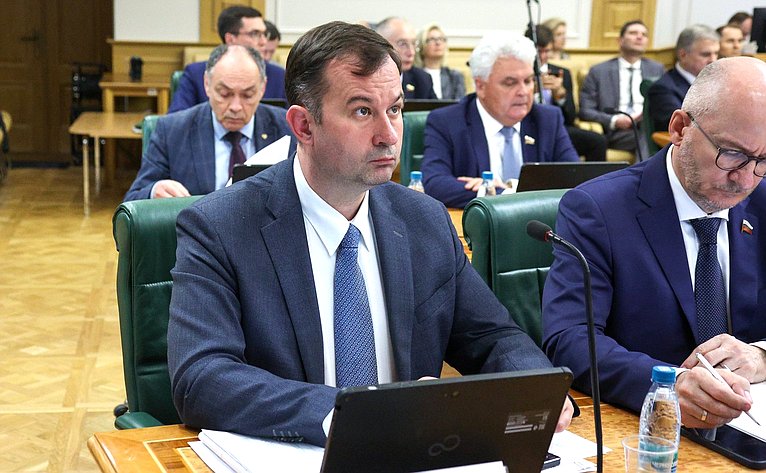 Парламентские слушания Комитета Совета Федерации по аграрно-продовольственной политике и природопользованию «О ходе реализации национального проекта «Экологическое благополучие»»