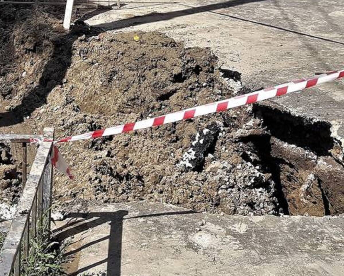 Энергоцентр. Гранд парк клинцы. Дым аргаяшская тэц. Клинцовская тэц. Трубы клинцы.