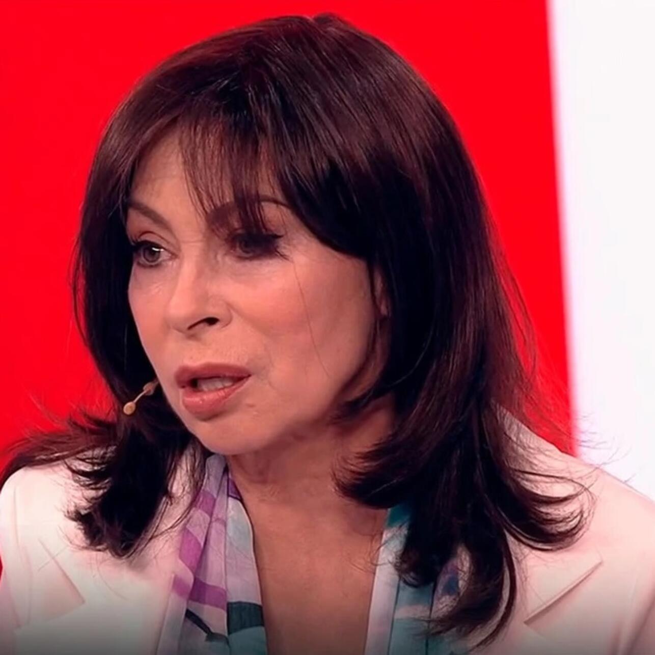 Марину хлебникову видео. Марину хлебникову видео. Марину хлебникову видео. Хлебникова 2021. Хлебникова 2022.