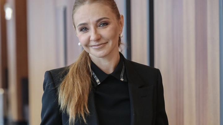 Навка празднует 50-летие: Биография олимпийской чемпионки по фигурному катанию