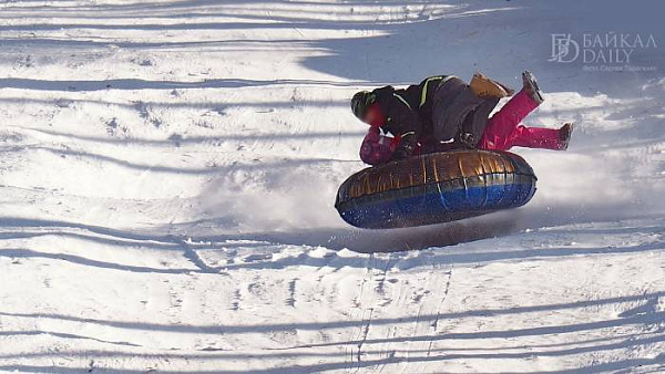В Бурятии напомнили о запрете на самодельные зимние горки