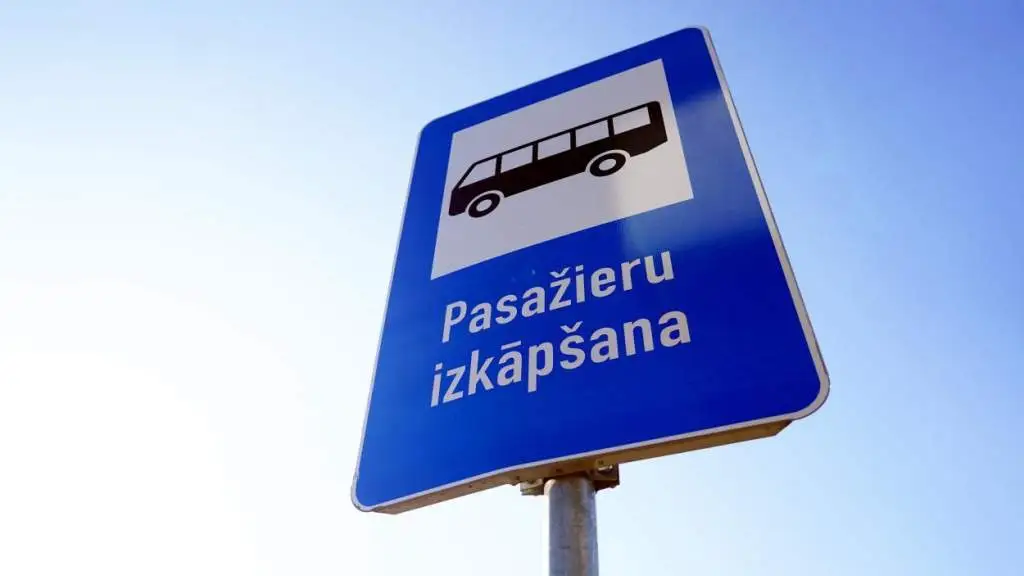 Изменены ряд названий остановок и маршрутов общественного транспорта Риги