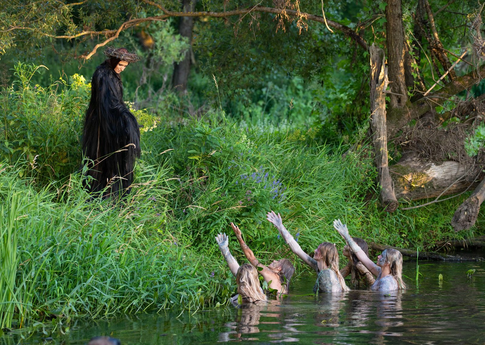 Молот ведьм (2024)