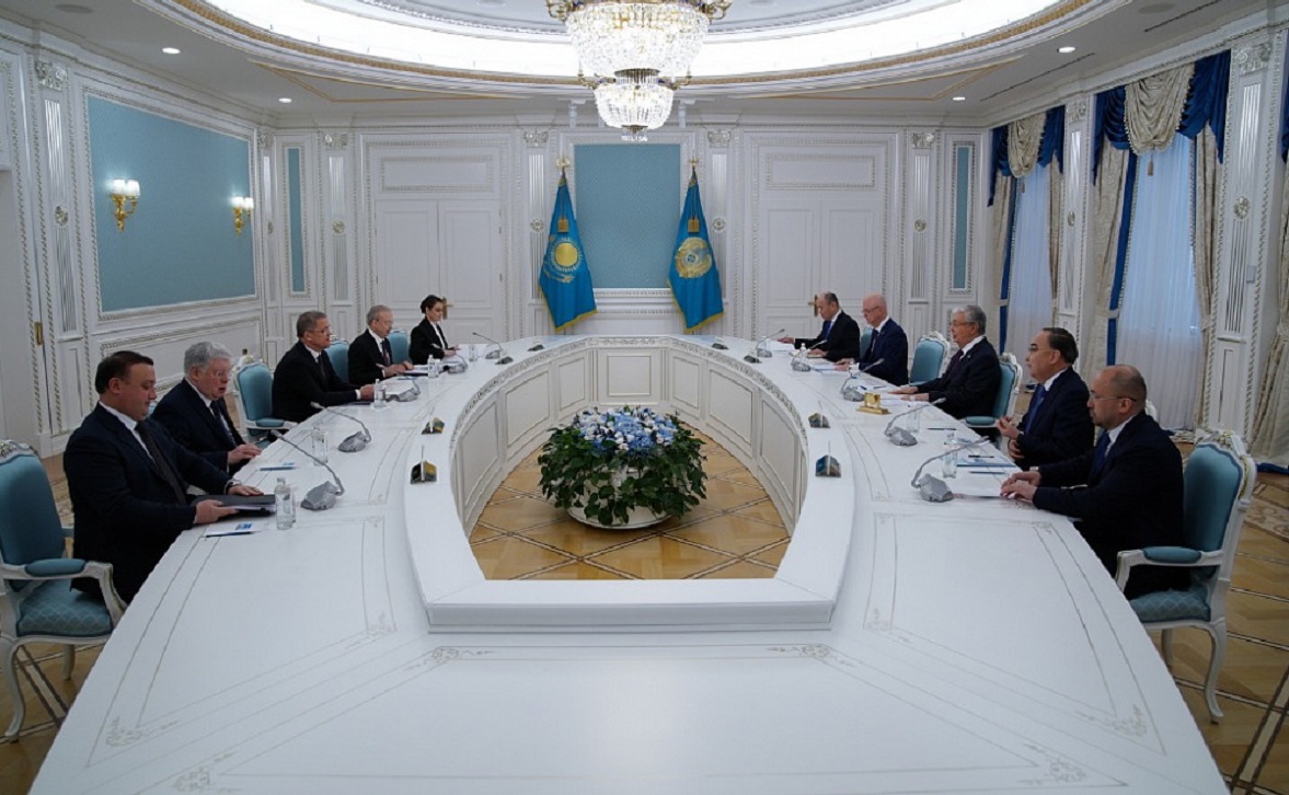 Встреча Радия Хабирова с президентом Казахстана Касым-Жомартом Токаевым