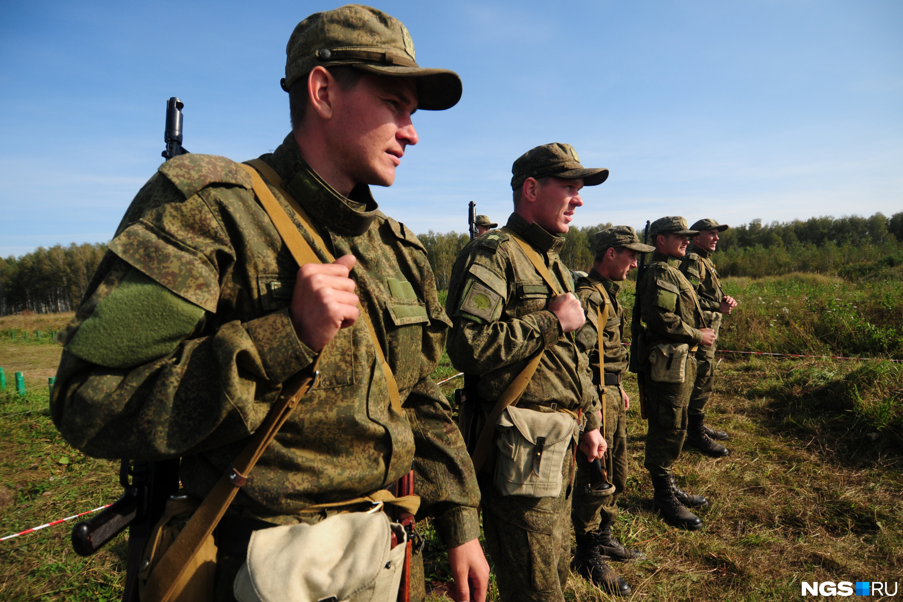 Курс военной. Военный. Разведчик в Крыму. Резервисты. Военные добровольцы.