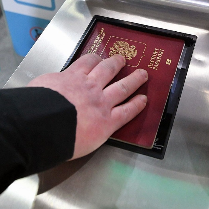 Во Внукове установят 10 кабин паспортного контроля для прохода пассажиров по биометрии 