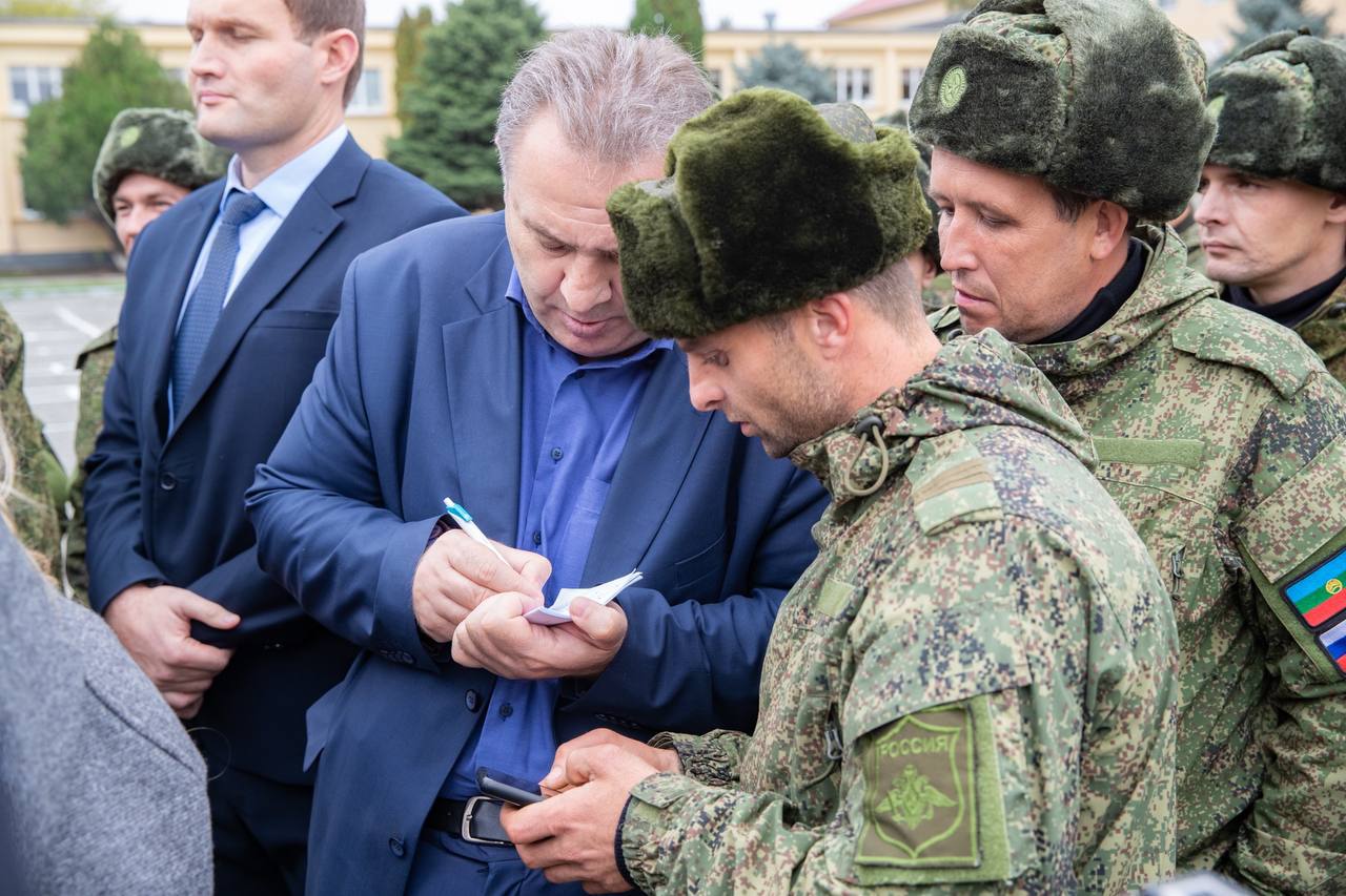 Новости осе. Глава Карачаево Черкесии. Моздок воинская часть. Корабль Карачаево Черкесия военный. Меняйло Боевая готовность.