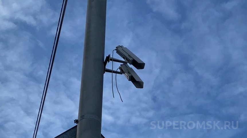 На каких дорогах в Омске установлены камеры для штрафов за непристегнутый ремень