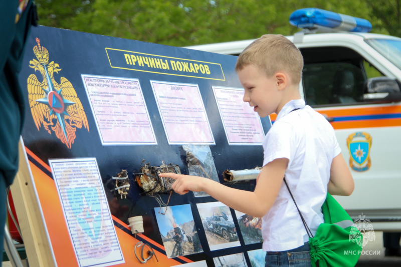 Познавательно и развлекательно: в Севастополе прошёл Фестиваль детской безопасности