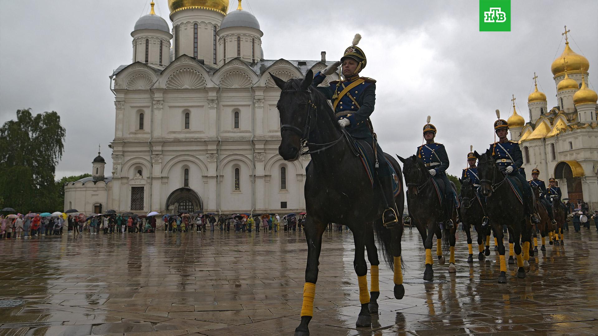 Кремль 9 президентский полк