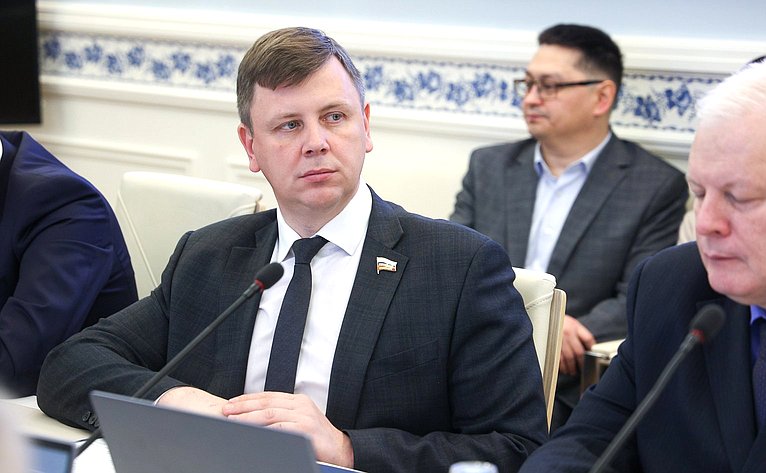 Артем Малащенков