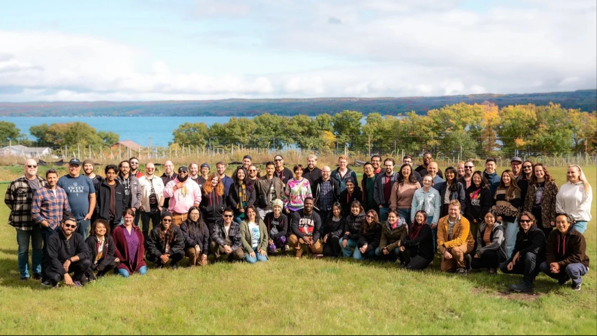 Sony издаст кооперативный шутер от отца Left 4 Dead и Bad Robot Games