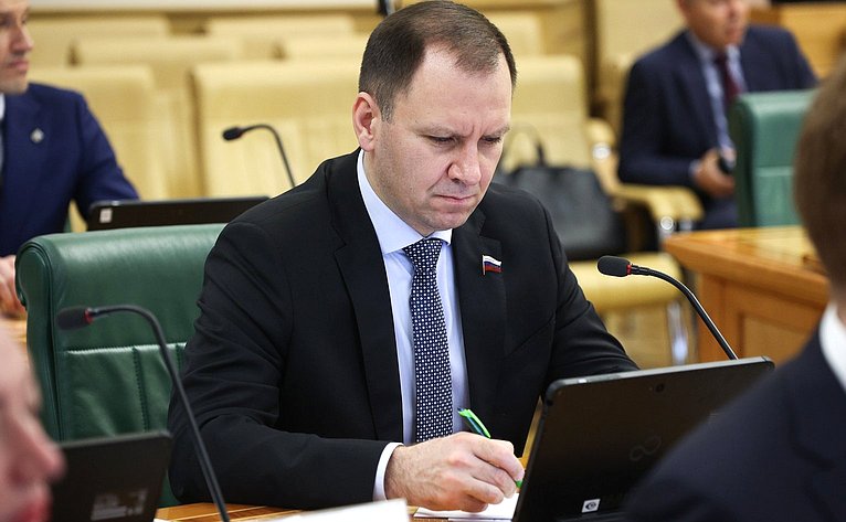 Михаил Илезов